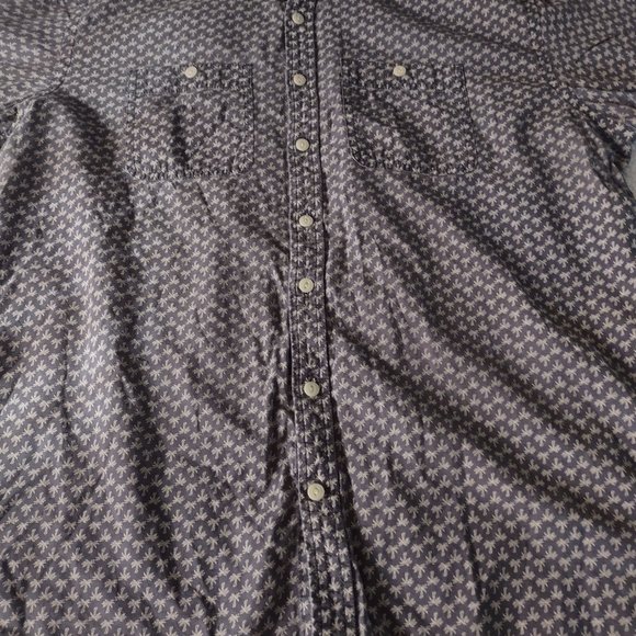OLD NAVY SLIM FIT XL SHIRT - Picture 4 of 12